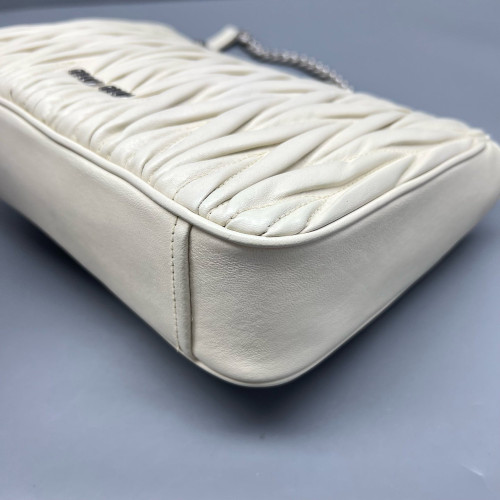 Miu Miu Matelasse Shoulder Bag Calfskin White