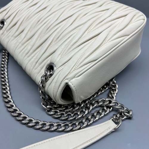Miu Miu Matelasse Shoulder Bag Calfskin White