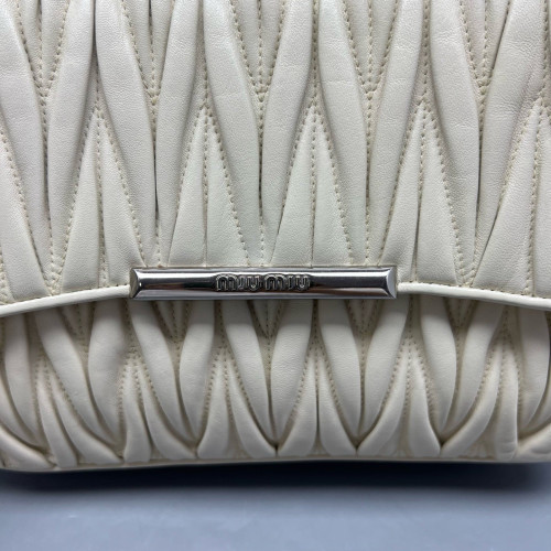 Miu Miu Matelasse Shoulder Bag Calfskin White