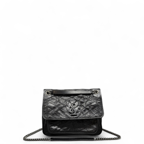 Yves Saint Laurent Medium Niki Chain Pull Up Leather Black