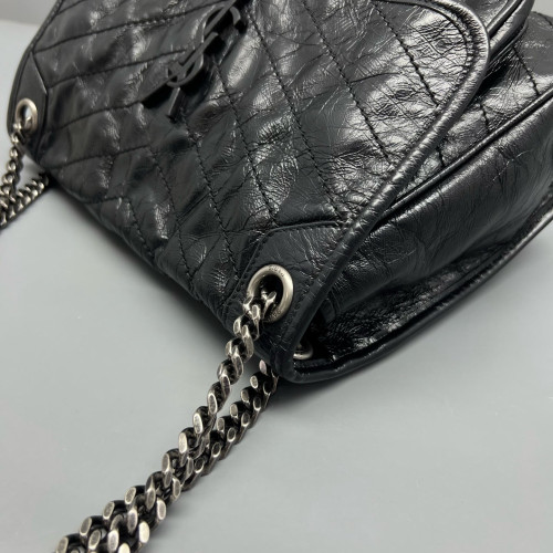 Yves Saint Laurent Medium Niki Chain Pull Up Leather Black