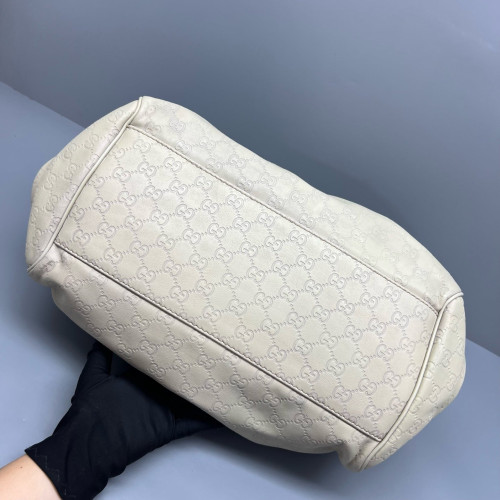 Gucci Shoulder Bag Guccissima White