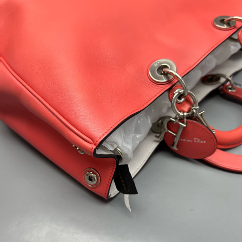 Dior Large Diorissimo Tote Grained Calfskin Pink