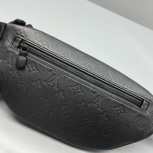 Louis Vuitton Discovery Bumbag Monogram Shadow Black Louis Vuitton Discovery Bumbag Monogram Shadow Black