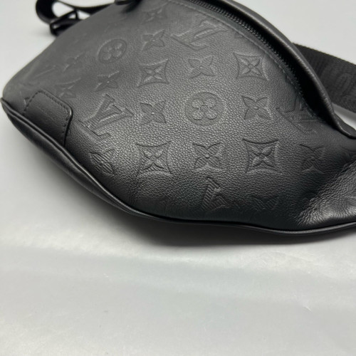 Louis Vuitton Discovery Bumbag Monogram Shadow Black Louis Vuitton Discovery Bumbag Monogram Shadow Black