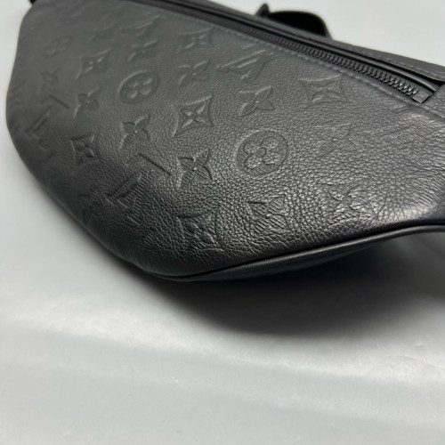 Louis Vuitton Discovery Bumbag Monogram Shadow Black Louis Vuitton Discovery Bumbag Monogram Shadow Black