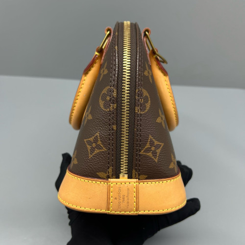 Louis Vuitton Alma BB Monogram Brown