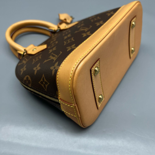 Louis Vuitton Alma BB Monogram Brown