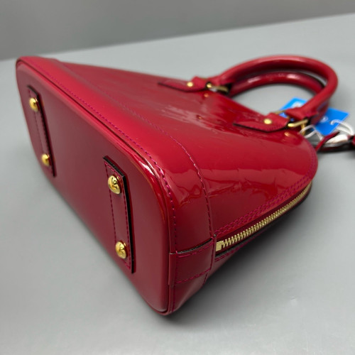 Louis Vuitton Alma BB Vernis Azalea