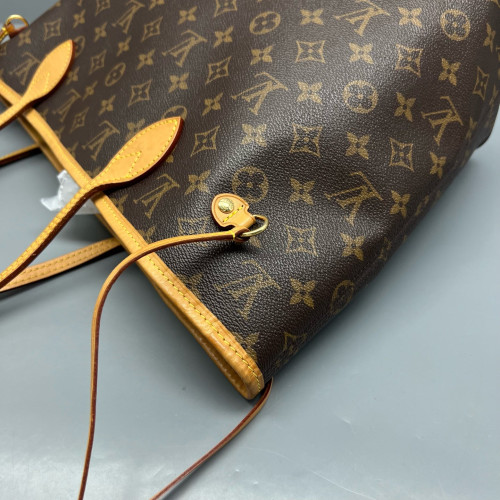 Louis Vuitton Neverfull MM Monogram Brown