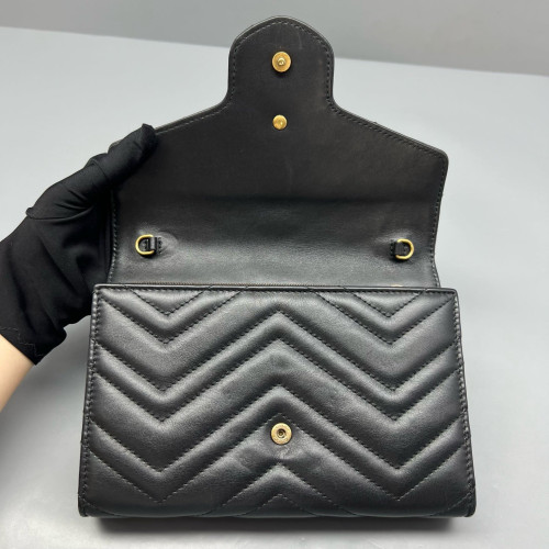 Gucci Matelasse GG Marmont Chain Wallet Calfskin Black