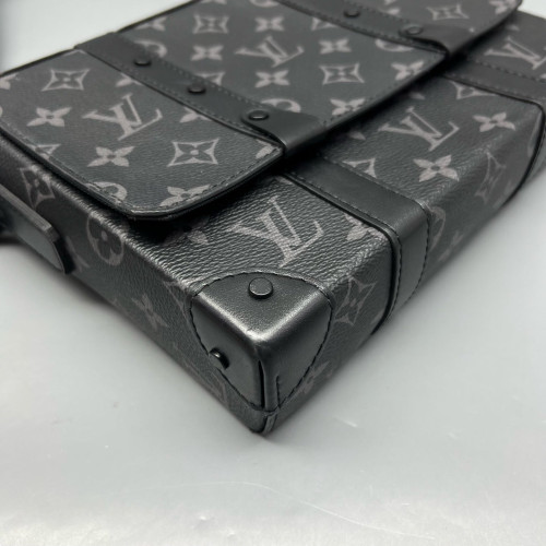 Louis Vuitton Trunk Messenger Monogram Eclipse Black