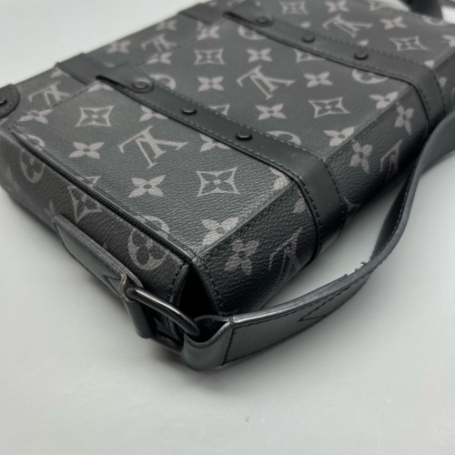 Louis Vuitton Trunk Messenger Monogram Eclipse Black