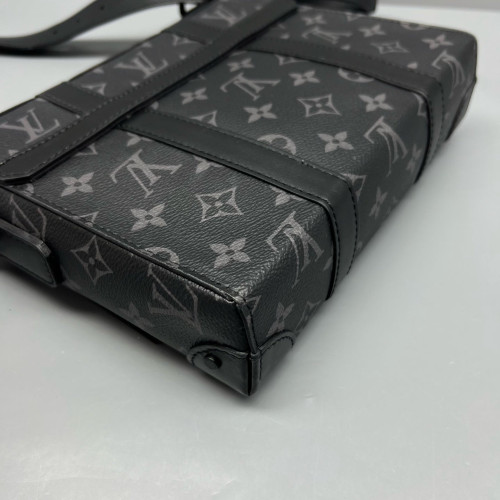 Louis Vuitton Trunk Messenger Monogram Eclipse Black