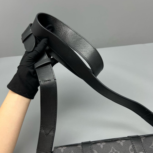 Louis Vuitton Trunk Messenger Monogram Eclipse Black