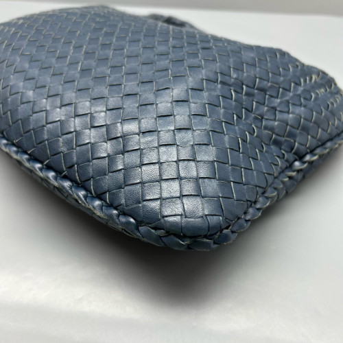 Bottega Veneta Medium Veneta Hobo Calfskin Intrecciato Dark Blue