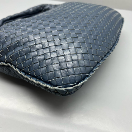 Bottega Veneta Medium Veneta Hobo Calfskin Intrecciato Dark Blue