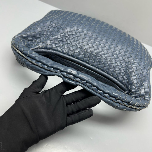 Bottega Veneta Medium Veneta Hobo Calfskin Intrecciato Dark Blue