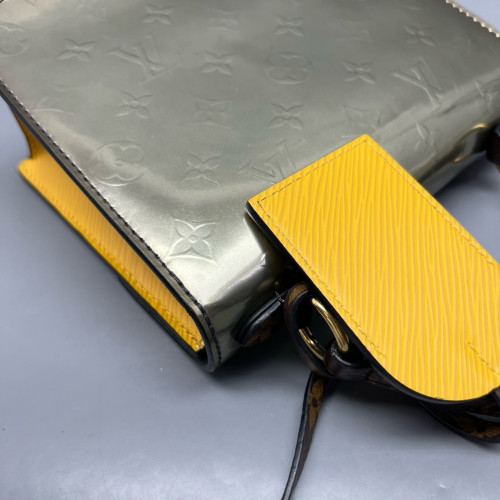 Louis Vuitton Spring Street Vernis Monogram Brown Yellow