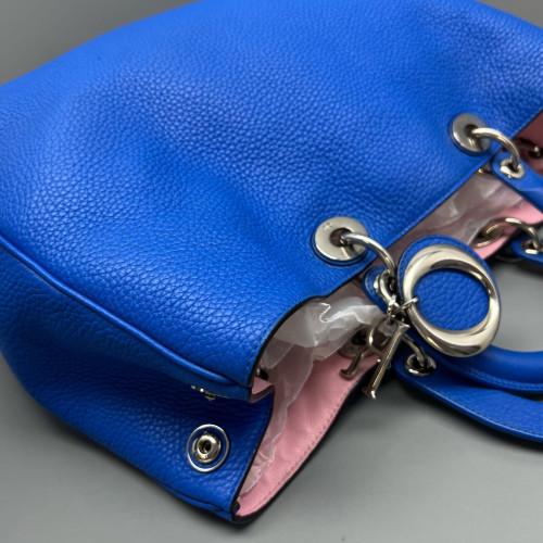 Dior Medium Diorissimo Tote Grained Calfskin Blue