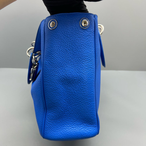 Dior Medium Diorissimo Tote Grained Calfskin Blue