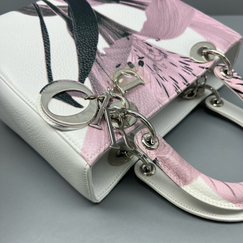 Dior Medium Lady Dior Grained Calfskin White Pink Black