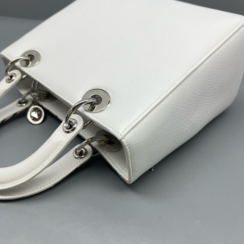 Dior Medium Lady Dior Grained Calfskin White Pink Black