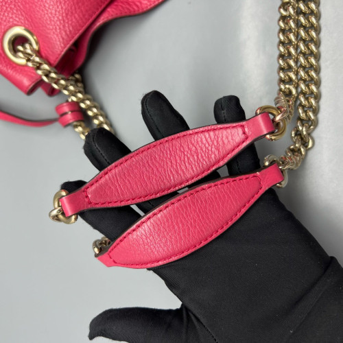 Gucci Medium Soho Shoulder Bag Calfskin Fuchsia