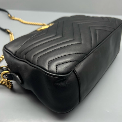 Gucci Matelasse Small GG Marmont Chain Shoulder Bag Calfskin Black Gucci Matelasse Small GG Marmont Chain Shoulder Bag Calfskin Black