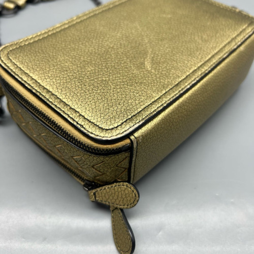 Bottega Veneta Camera Case Grained Calfskin Lambskin Intrecciato Nappa Gold Bottega Veneta Camera Case Grained Calfskin Lambskin Intrecciato Nappa Gold