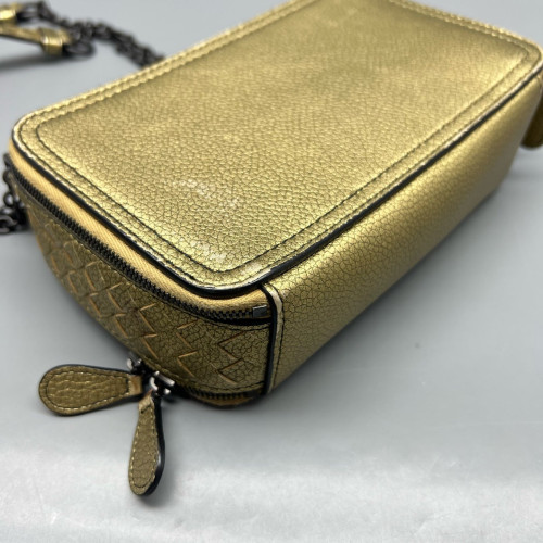 Bottega Veneta Camera Case Grained Calfskin Lambskin Intrecciato Nappa Gold Bottega Veneta Camera Case Grained Calfskin Lambskin Intrecciato Nappa Gold