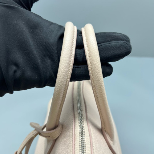 Yves Saint Laurent Baby Sac De Jour Grained Calfskin Nude Pink Yves Saint Laurent Baby Sac De Jour Grained Calfskin Nude Pink