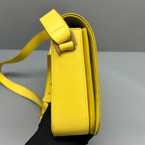 Yves Saint Laurent Shoulder Bag Calfskin Yellow