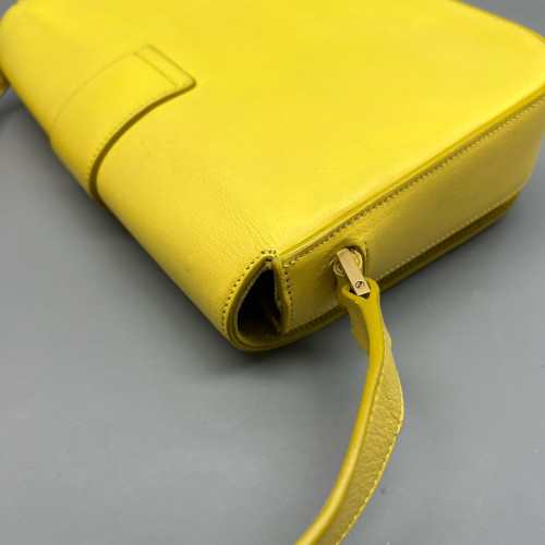 Yves Saint Laurent Shoulder Bag Calfskin Yellow