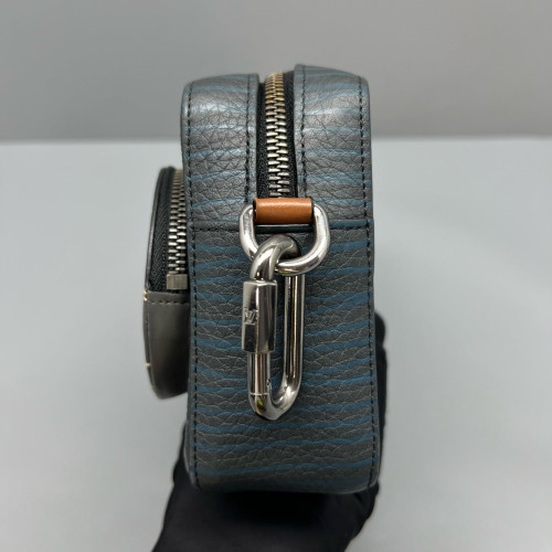 Louis Vuitton Messenger Monogram Monogram Eclipse Black