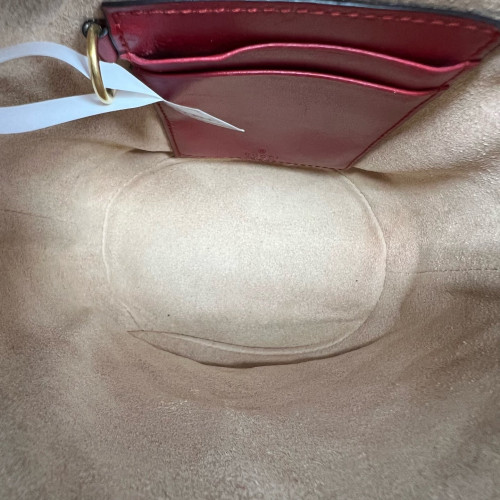 Gucci Matelasse Mini GG Marmont Bucket Bag Calfskin Red Gucci Matelasse Mini GG Marmont Bucket Bag Calfskin Red