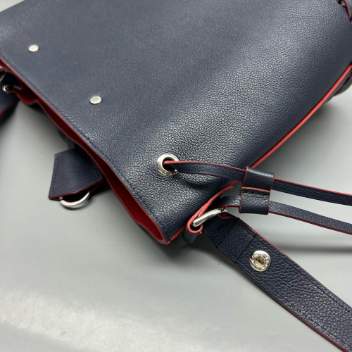 Louis Vuitton Lockme Bucket Calfskin Blue