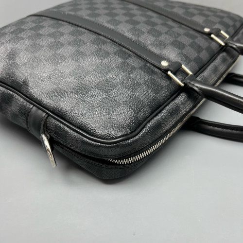 Louis Vuitton Porte Documents Voyage PM Damier Graphite Black