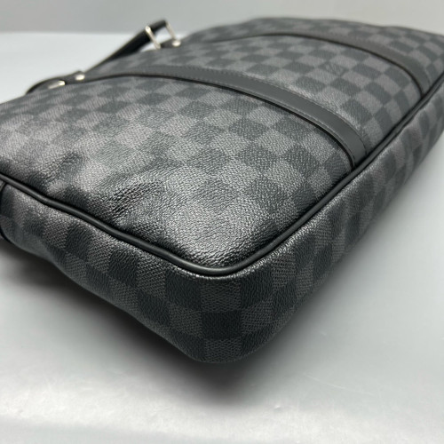 Louis Vuitton Porte Documents Voyage PM Damier Graphite Black