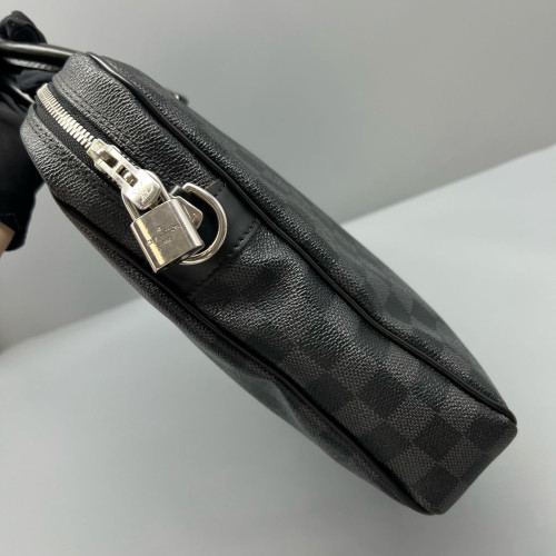 Louis Vuitton Porte Documents Voyage PM Damier Graphite Black