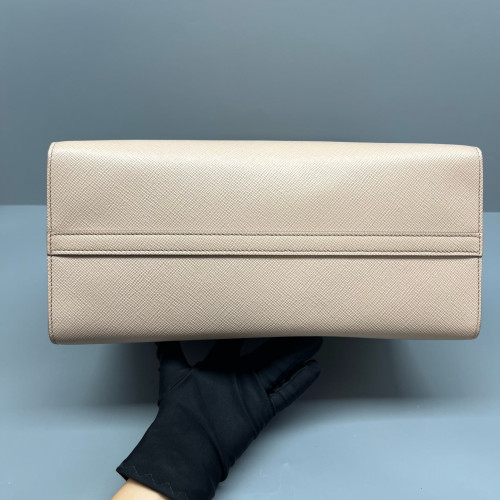 Prada Large Monochrome Tote Saffiano Calfskin Nude Pink