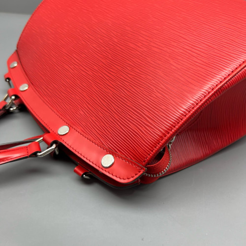 Louis Vuitton Brea MM Epi Red