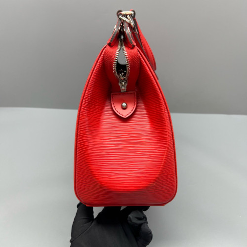 Louis Vuitton Brea MM Epi Red