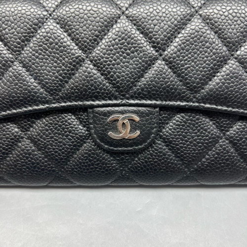 Chanel Quilted Yen Wallet Calfskin Black