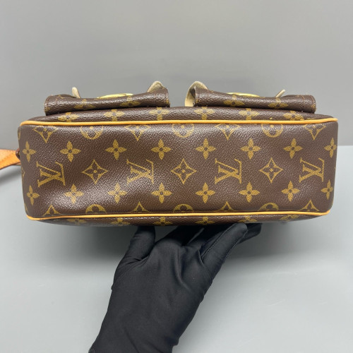 Louis Vuitton Hudson GM Monogram Brown