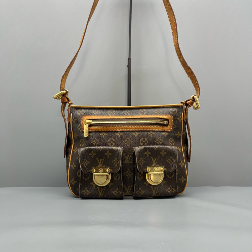 Louis Vuitton Hudson GM Monogram Brown