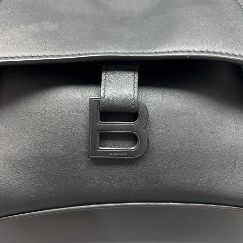 Balenciaga Hourglass Medium Calfskin Black