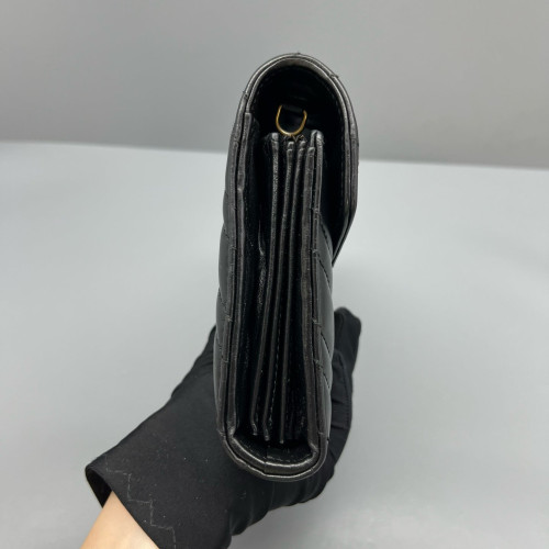 Gucci Matelasse GG Marmont Chain Wallet Calfskin Black