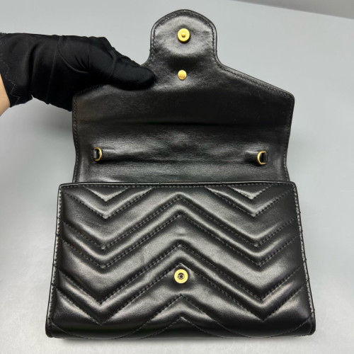 Gucci Matelasse GG Marmont Chain Wallet Calfskin Black