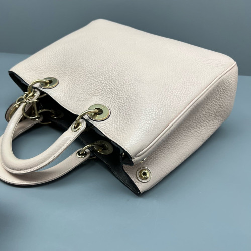 Dior Medium Diorissimo Tote Grained Calfskin Pink